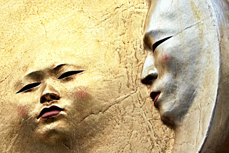 Moon icon images artists