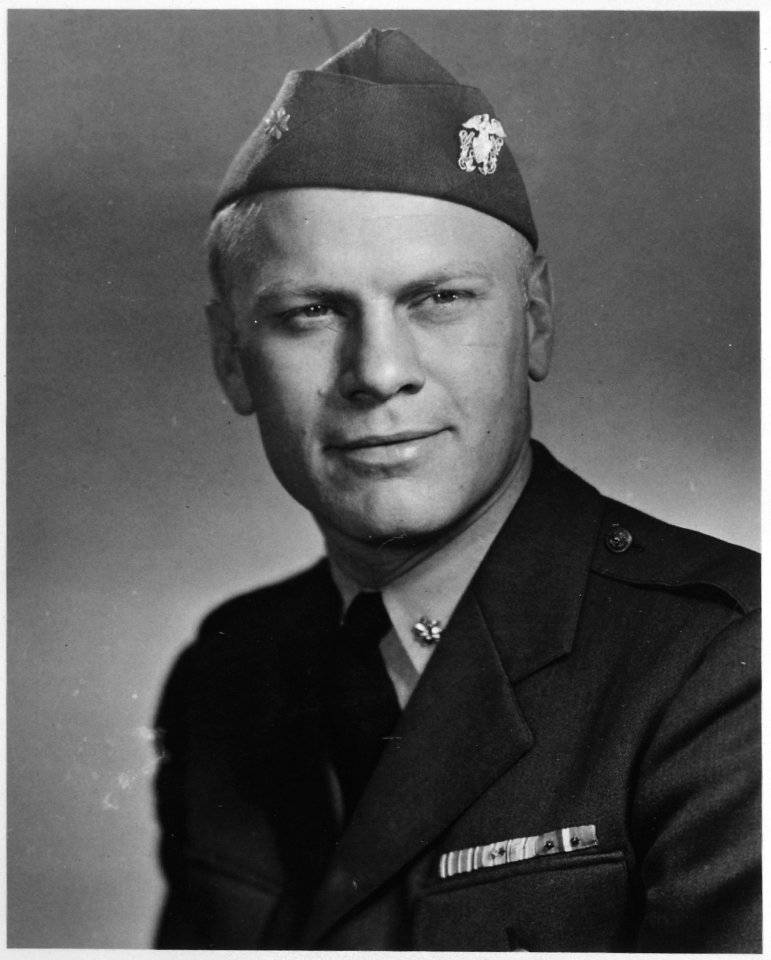 Photograph of Lieutenant Commander Gerald R. Ford, Jr. - NARA - 186901