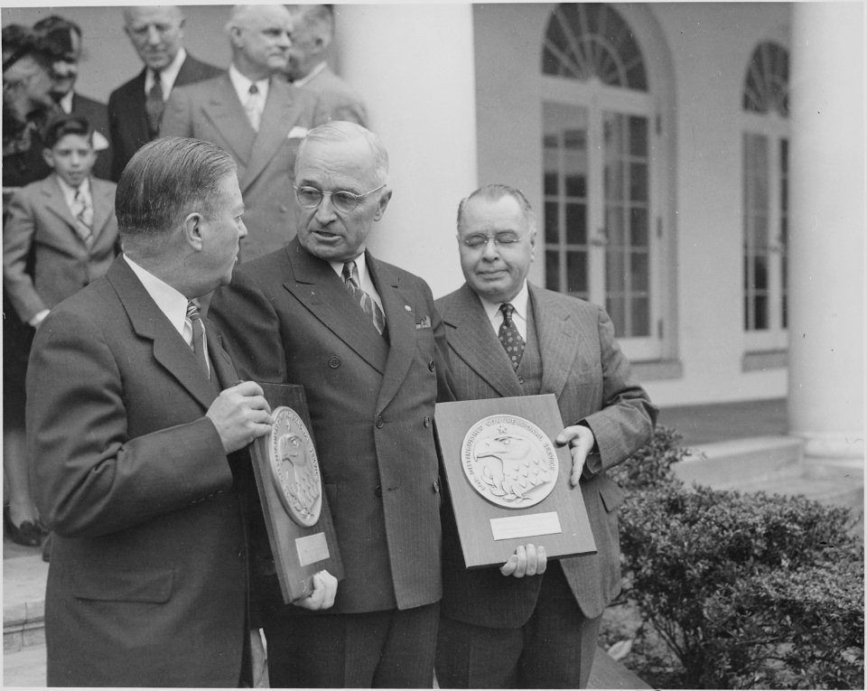 Photograph of President Truman presenting the Collier's Congressional Award to Senator Robert M. La Follette, Jr. and... - NARA - 199584