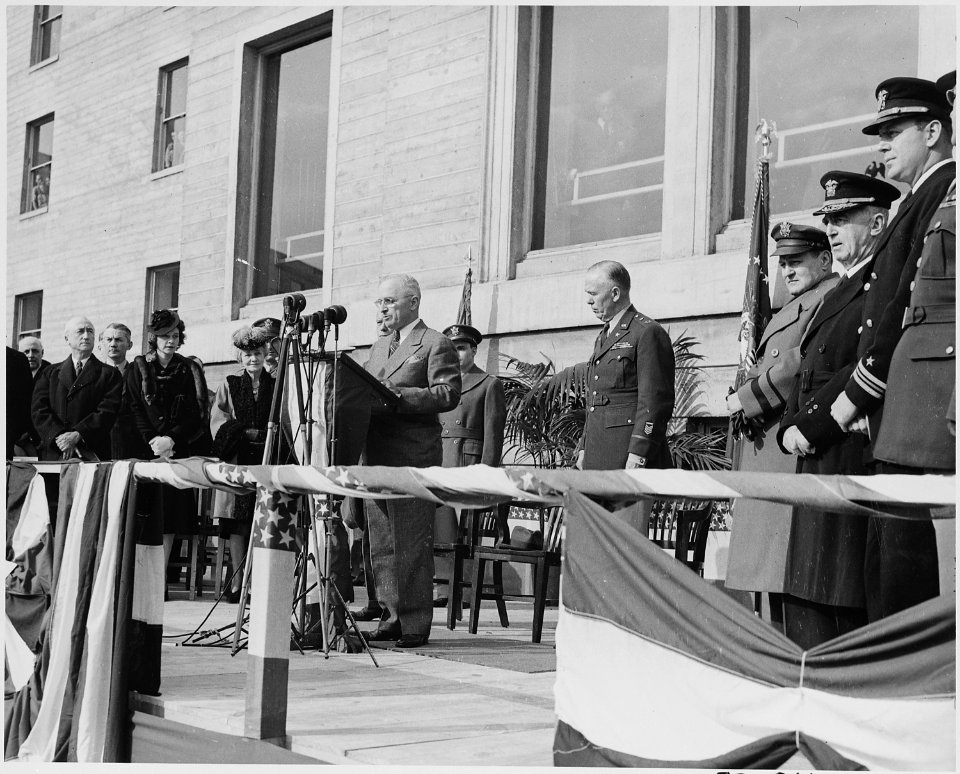 Photograph of President Truman speaking in the Pentagon Court during a ceremony at which he awarded an Oak Leaf... - NARA - 199260