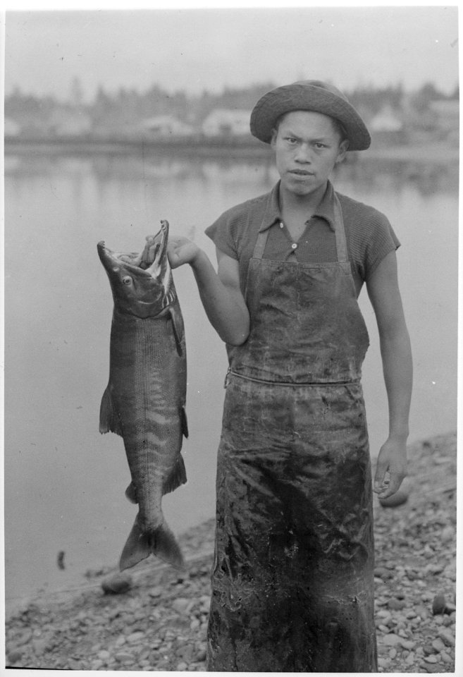 Photograph of Quinaielt Indian Johnnie Saux, 1936 - NARA - 519172