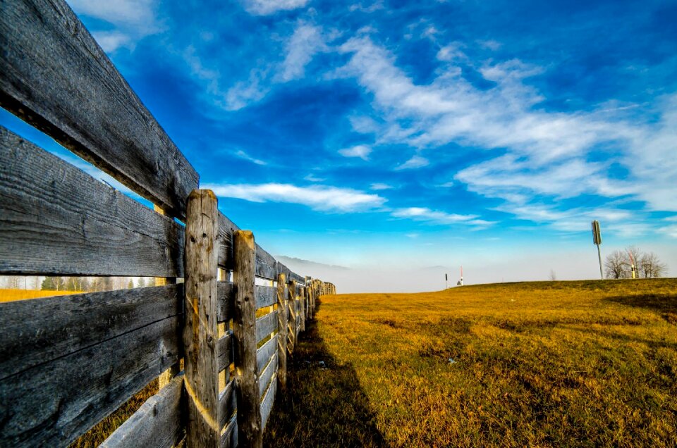 Outdoors panoramic fence