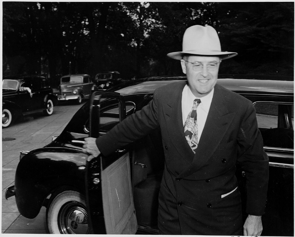 Photograph of Secretary of Agriculture Clinton P. Anderson, evidently arriving at the White House for a Cabinet meeting. - NARA - 199137