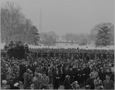 Photograph of the crowd at the 1945 Inauguration - NARA - 199056