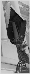 Photograph of the South Portico of the White House on the occasion of Fred Vinson's swearing-in as Chief Justice of... - NARA - 199377
