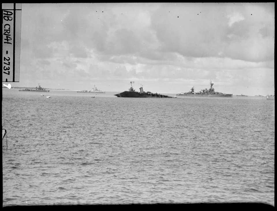 Photograph of the USS Saratoga (CV-3) going down at 1540 Baker Day in Bikini Lagoon during Operation Crossroads - NARA - 520999