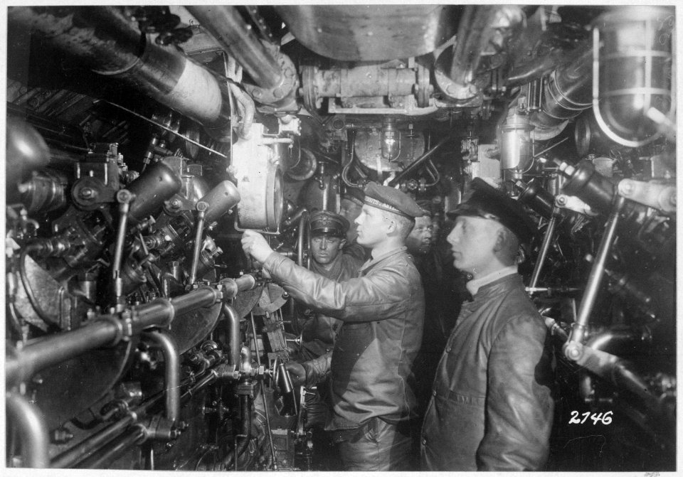 Photograph of the Engine Room of an Oil-Burning German Submarine - NARA - 533183
