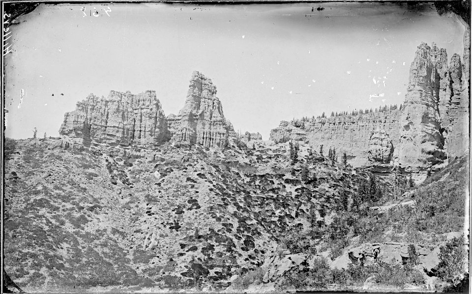 Pink Cliffs. Same as No. 453. Old nos. 452, 436, 70, 1871 - 1878 - NARA - 517818