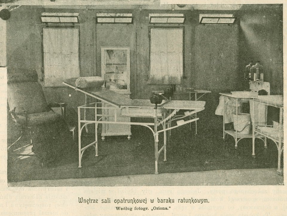 Pogotowie Ratunkowe w Warszawie Wnętrze sali opatrunkowej ... Według fotogr. Oriona (79561)