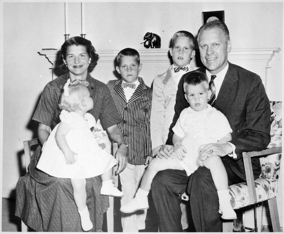 Portrait of Representative Gerald R. Ford, Jr., Wife Betty, and Their Children - NARA - 186844