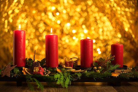 Candlelight christmas jewelry advent wreath photo