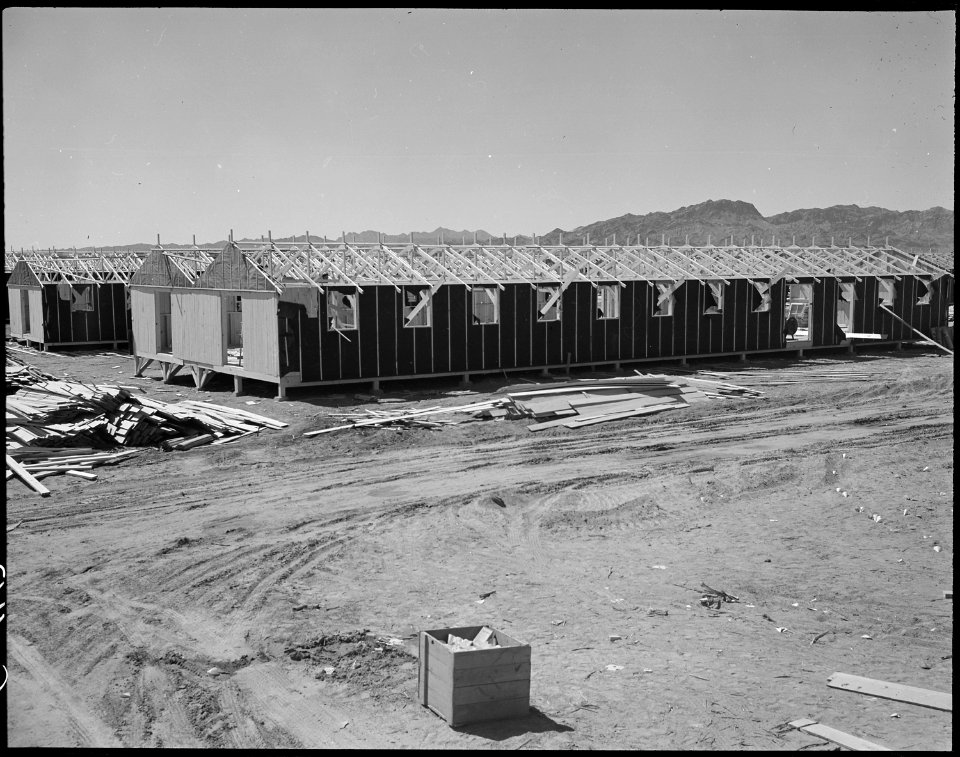 Poston, Arizona. Construction continues on the War Relocation Authority center for evacuees of Japa . . . - NARA - 537418