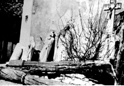 Polskie zabytki sakralne zniszczone przez Niemców (21-204-1) photo