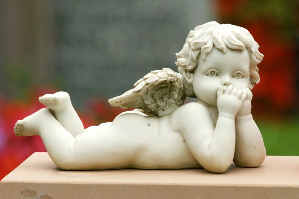 Art cemetery faith