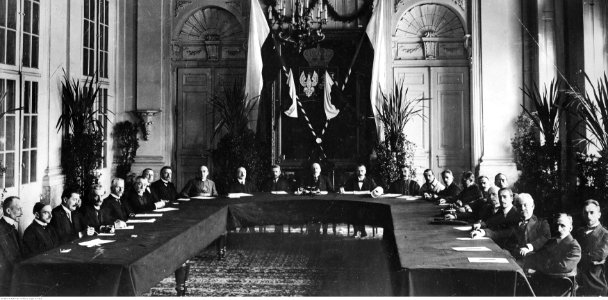 Posiedzenie Tymczasowej Rady Stanu (22-210) photo