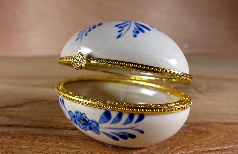 Delfts blauw glazed ceramic faience