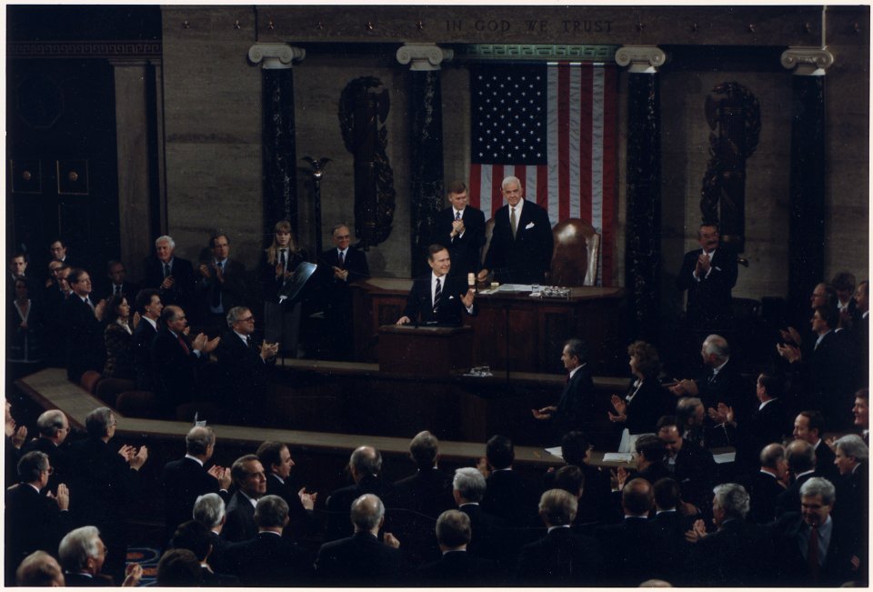 President Bush addresses a Joint Session of Congress regarding the end of the War with Iraq - NARA - 186431