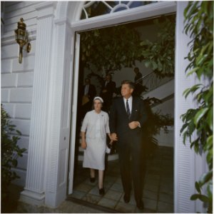 President Meets with Foreign Minister of Israel Golda Meir - NARA - 194253 photo