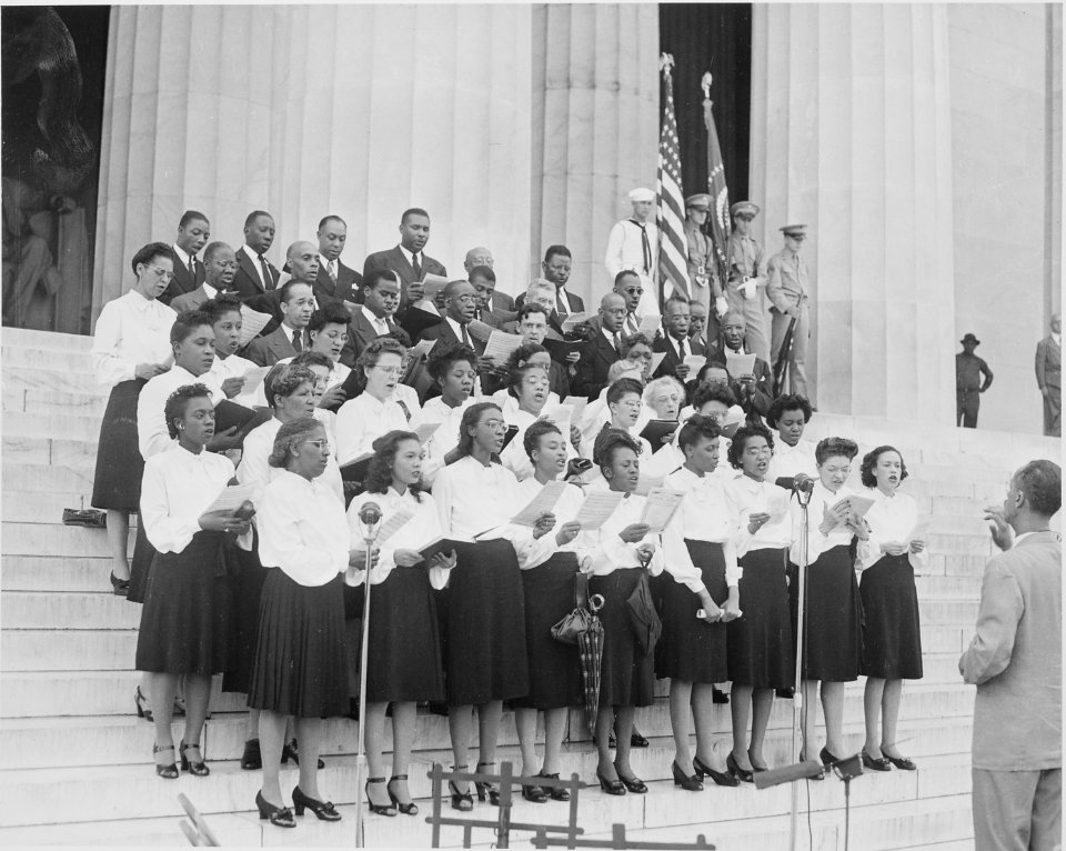 President Truman addresses the closing session of the 38th conference of the National Association for the... - NARA - 199713