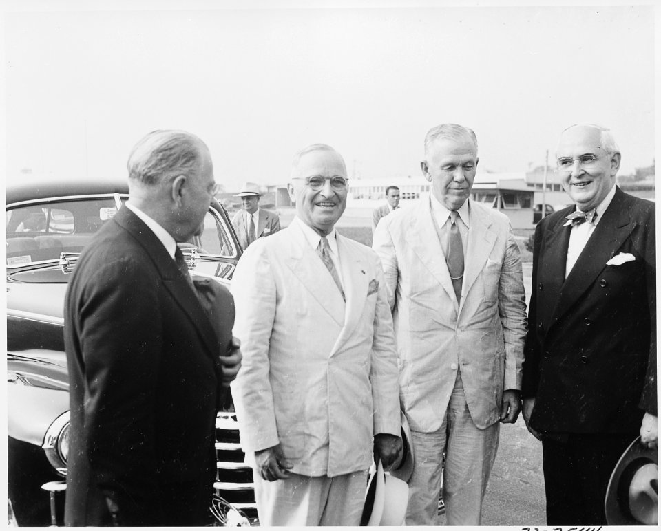 President Truman at National Airport in Washington, D. C. to see off Secretary of State George Marshall and two... - NARA - 199698