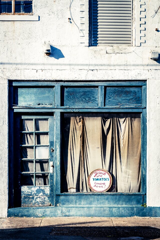 Curtain aincient blue