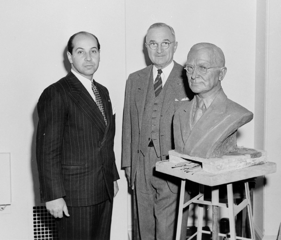 President Truman poses with artist Felix de Weldon and the bust the President has posed for. - NARA - 200019