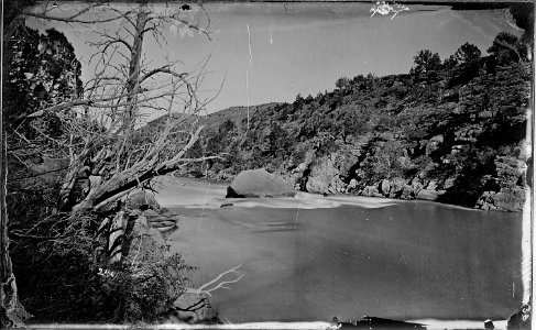 Red Canyon, Green River-Ashley Falls from above, Utah. Before the portage of the boats. See also - NARA - 517802