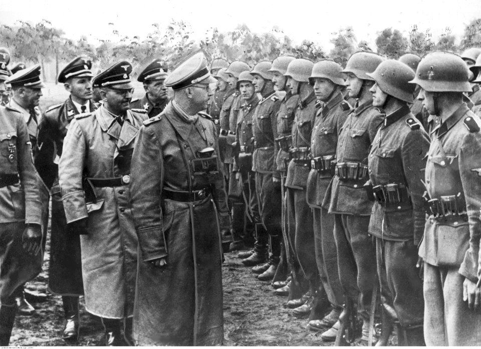 Reichsfuhrer Heinrich Himmler wizytuje 14. Dywizje Grenadierów Waffen SS Galizien (2-1995)