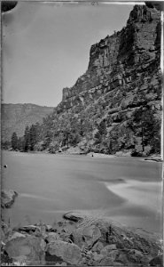 Red Canyon, Green River, Wyoming. Old nos. 402, 293 - NARA - 517820