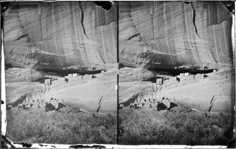 Ruins in Canyon De Chelle in a cavity in the wall 60 feet above bed of canyon, Arizona 1873 - NARA - 519809