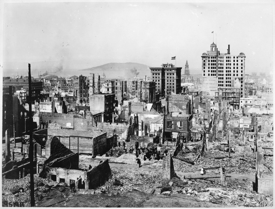 San Francisco Earthquake of 1906, (This is the) area bounded by Jackson, Mason, Embarcadero and Pine Streets. The two... - NARA - 531058