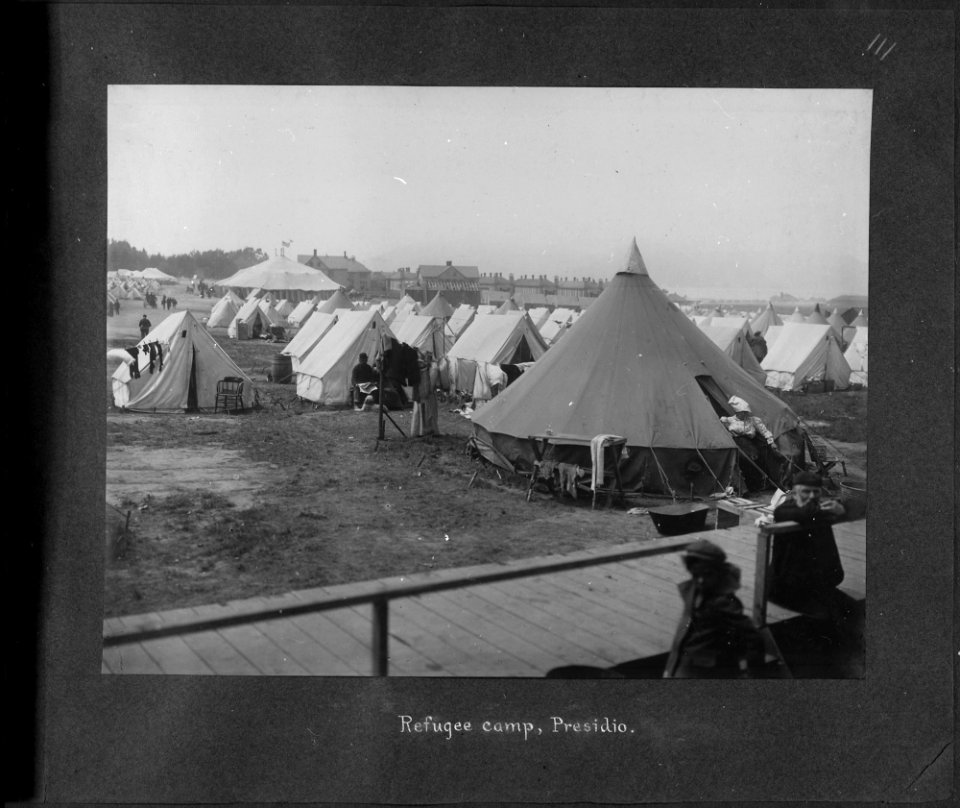 San Francisco Earthquake of 1906, Refugee Station, Presidio - NARA - 524412