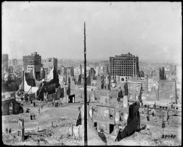 San Francisco Earthquake of 1906, Area east from Kearny Street to San Francisco Bay, and bounded by Bush and Pine.... - NARA - 531007 photo