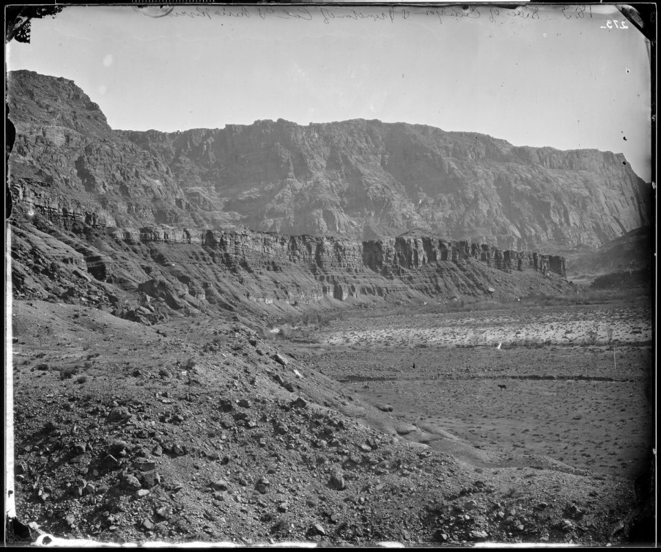 SIDE OF CANYON & JUNCTION OF COLORADO & PARIA RIVERS - NARA - 524224
