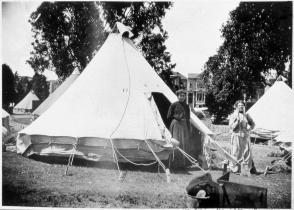 San Francisco Earthquake of 1906, Tent in Hamilton Square - NARA - 513314