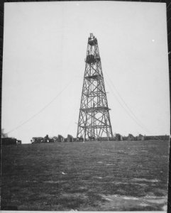 Signal Tower on Cobbs Hill, Appomattox River, Virginia, ca. 1897 - ca. 1897 - NARA - 533120