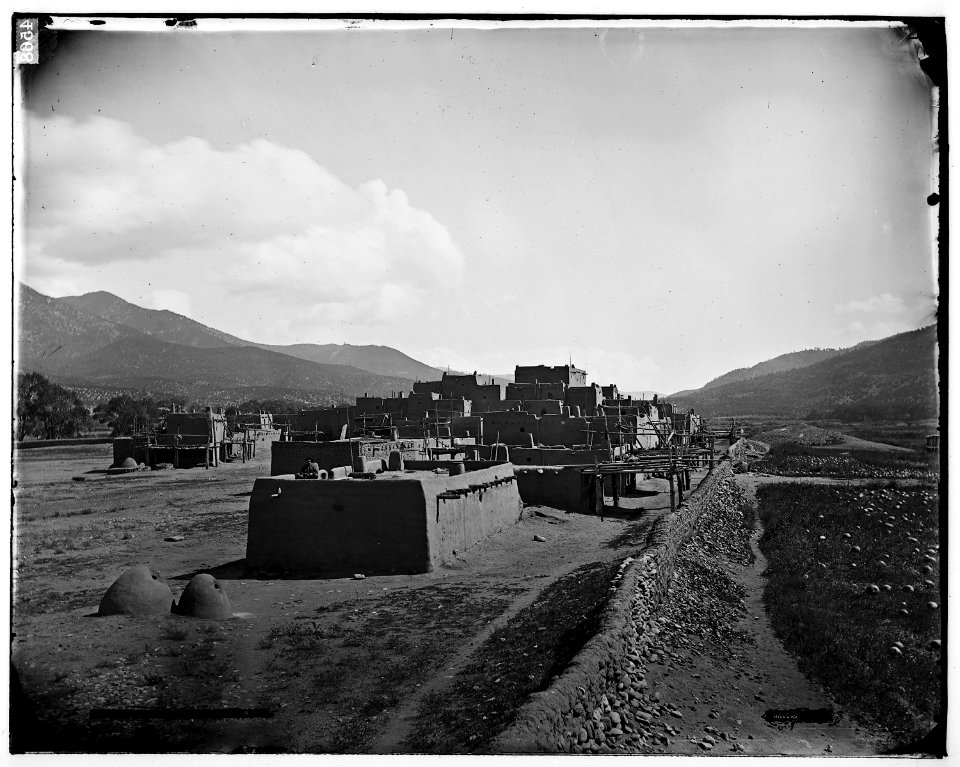 South Town at Taos - NARA - 523743