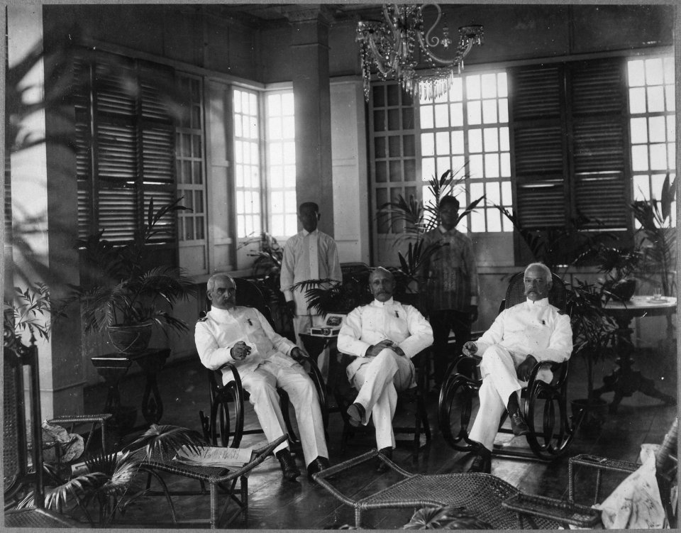 Staff and Assistants of Major General E. S. Otis in their quarters, Manila., 1899 - NARA - 530696
