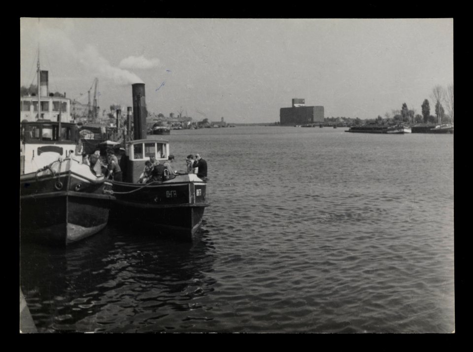 Szczecin, port Lasztownia 1945 (66046311)
