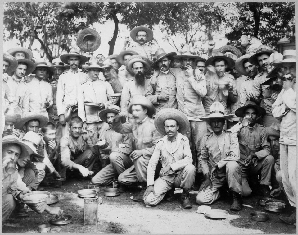 Spanish prisoners, at noon-day meal, Manila. Greely Collection., ca. 1898 - NARA - 524381