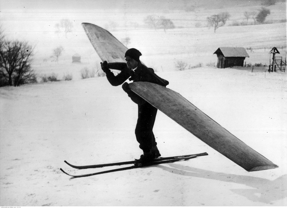 Sporty niekonwencjonalne (1-E-1381)