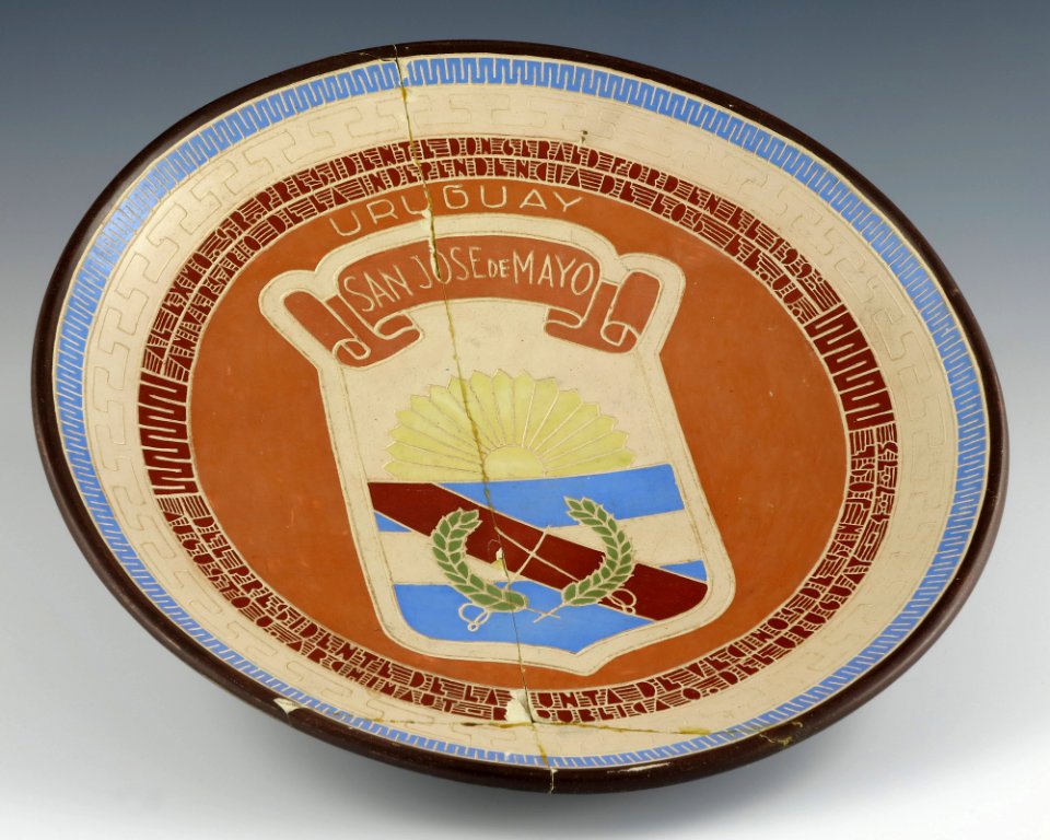 State Gifts Plate
