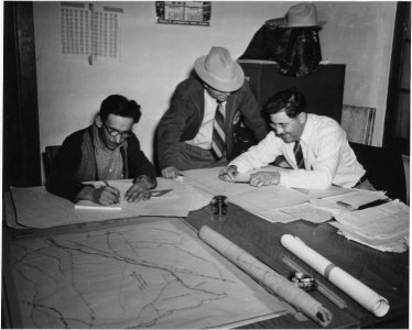 Taos County, New Mexico. Draughtsmen, clerks, Office of New Mexico Re-Assessment Survey, Tax Commis . . . - NARA - 521973