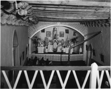 Taos County, New Mexico. Mass at the Arroyo Hondo church - NARA - 521919