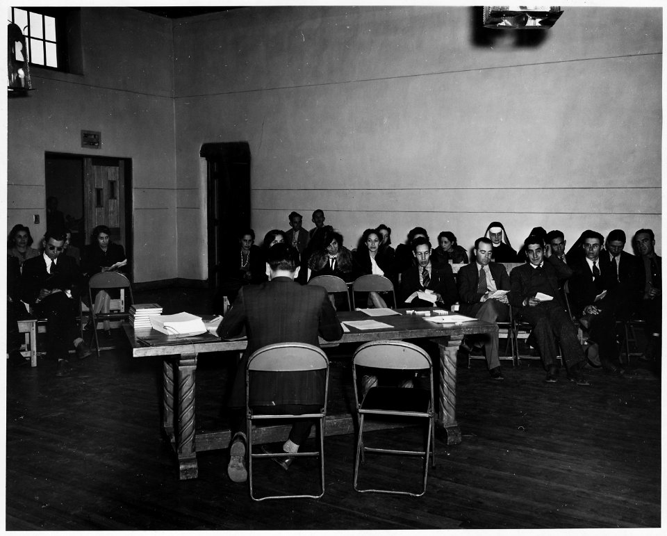 Taos County, New Mexico. Meeting of regional county teachers. - NARA - 521896