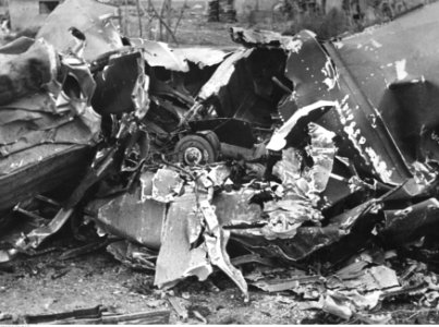 Szczątki zestrzelonego bombowca czterosilnikowego na froncie włoskim (2-2446)