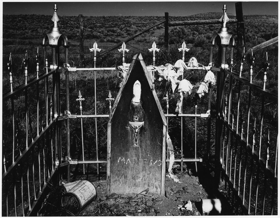 Taos County, New Mexico. Grave in graveyard at Los Cordovas - NARA - 522005