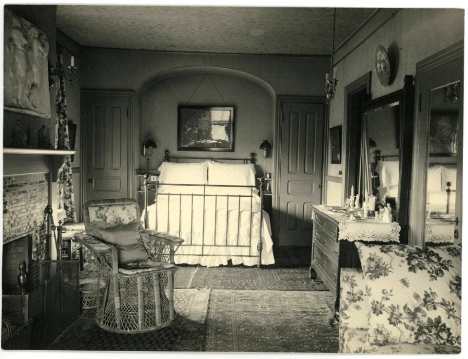 The Deanery, Interior View, Miss Thomas' Bedroom, Bryn Mawr College