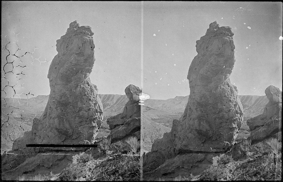 The Tower on Vermilion Creek, Brown's Park, Wyoming. Photo by Hillers, similar to No. 487. Old nos. 117, 305, 399.... - NARA - 517831