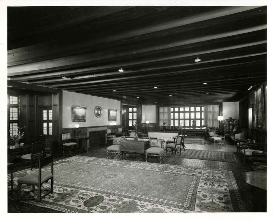 The Dorothy Vernon Room, 1965 2